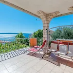 Babaja Διαμέρισμα Τρογκίρ